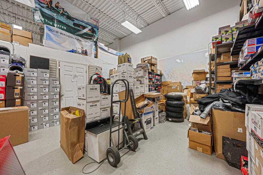 More Photos Of 22202 Jamaica Ave, Queens Village Auto Dealership For Sale