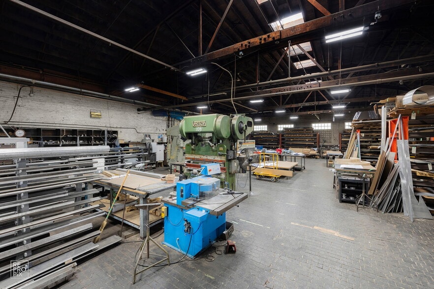 More Photos Of 2444 N Pulaski Rd, Chicago Warehouse For Sale