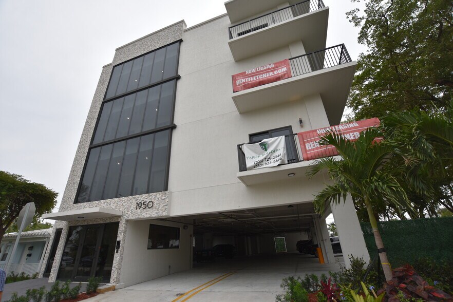 Primary Photo Of 1950 Fletcher St, Hollywood Apartments For Sale