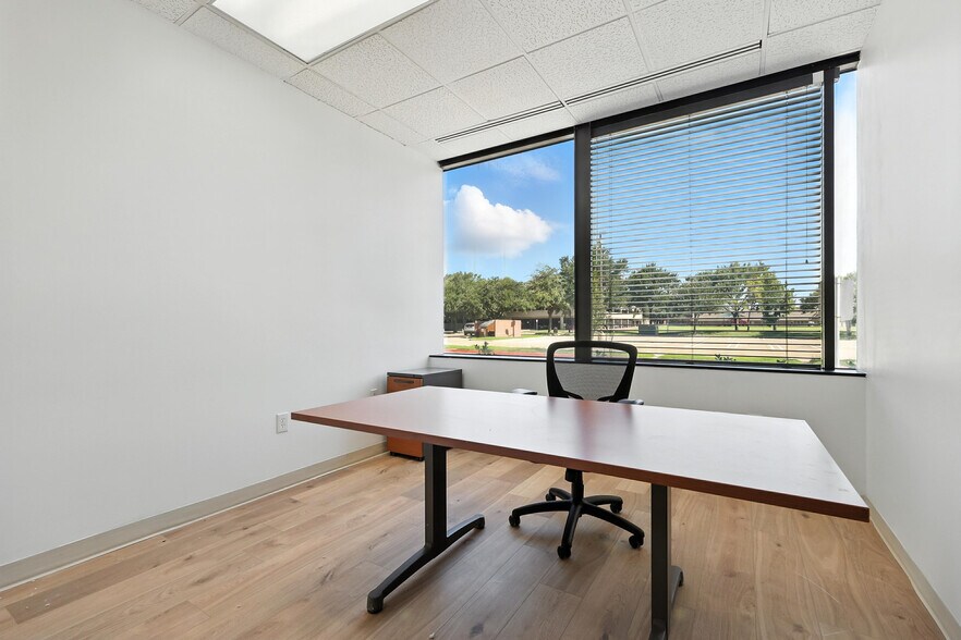 More Photos Of 1100 W Campbell Rd, Richardson Office For Lease