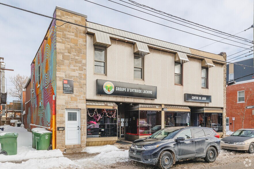 Primary Photo Of 1290 Rue Notre-Dame, Montréal Storefront Retail Residential For Lease