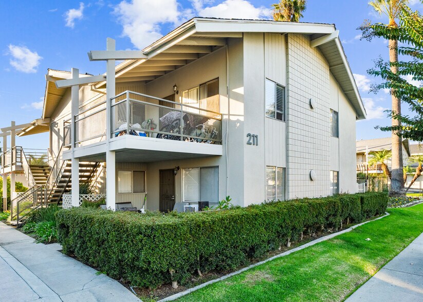 Primary Photo Of 211 S Valencia St, La Habra Multifamily For Sale
