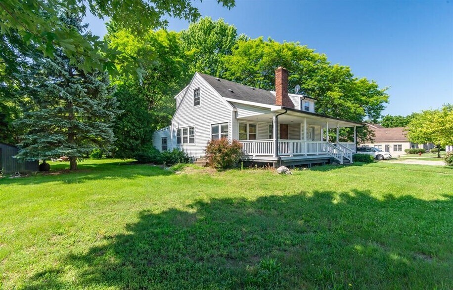 More Photos Of 5600 Fifteen Mile rd, Sterling Heights Freestanding For Sale