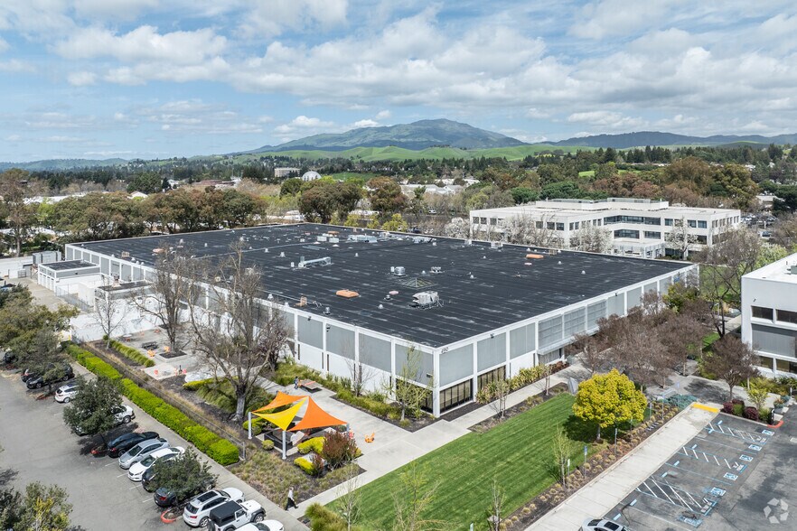 More Photos Of 4550 Norris Canyon Rd, San Ramon Research And Development For Lease