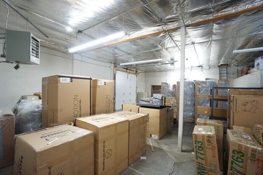 More Photos Of 802 E Nob Hill Blvd, Yakima Freestanding For Lease