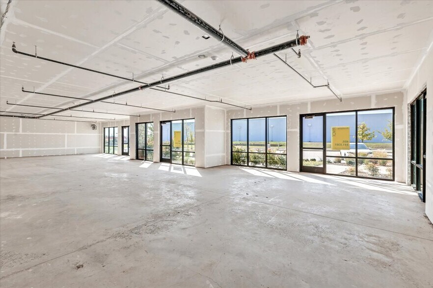 More Photos Of 701 SW 17th St, Moore Multifamily For Sale