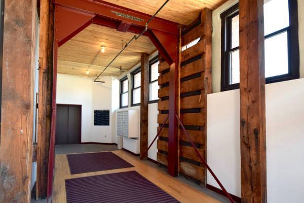 More Photos Of 1801 NW Upshur St, Portland Loft Creative Space For Lease