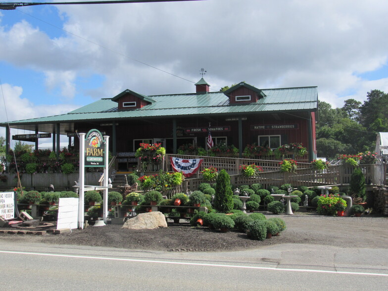 Primary Photo Of 179 Sandwich Rd, Wareham Garden Center For Sale