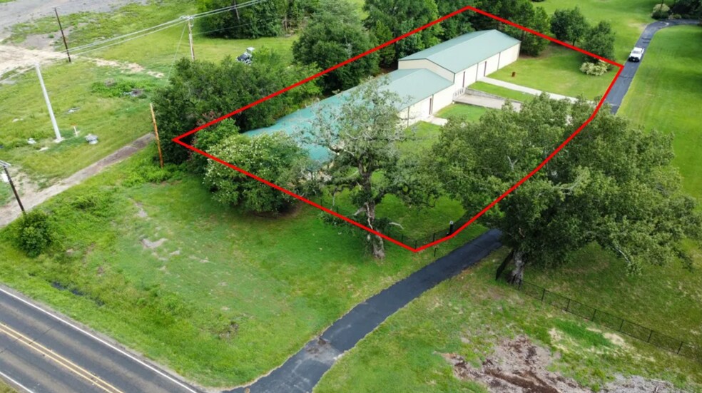 More Photos Of 7431 FM 346, Whitehouse Industrial For Lease