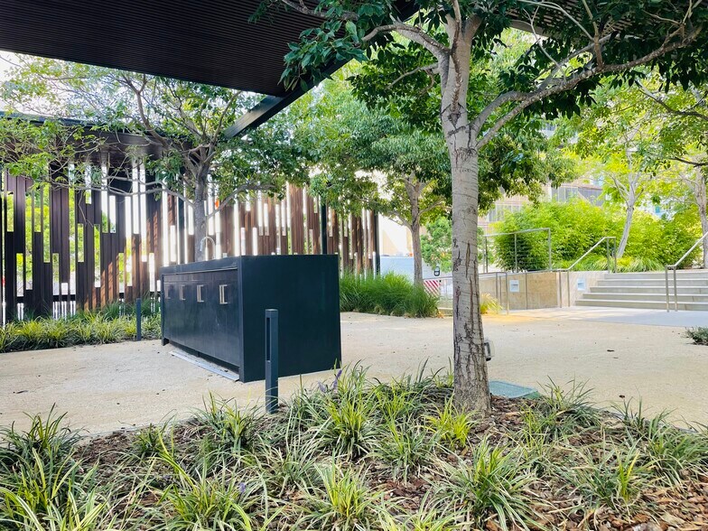 More Photos Of 6420 Wilshire Blvd, Los Angeles Office For Lease