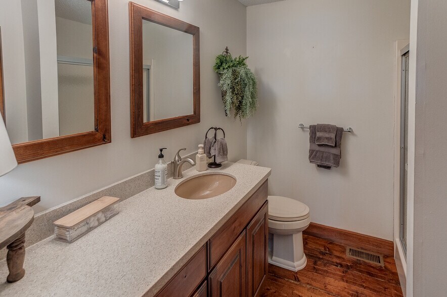 More Photos Of 836 E Highway N, Wentzville Flex For Sale