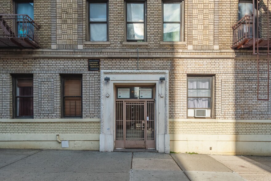 More Photos Of 515 W 170th St, New York Apartments For Sale