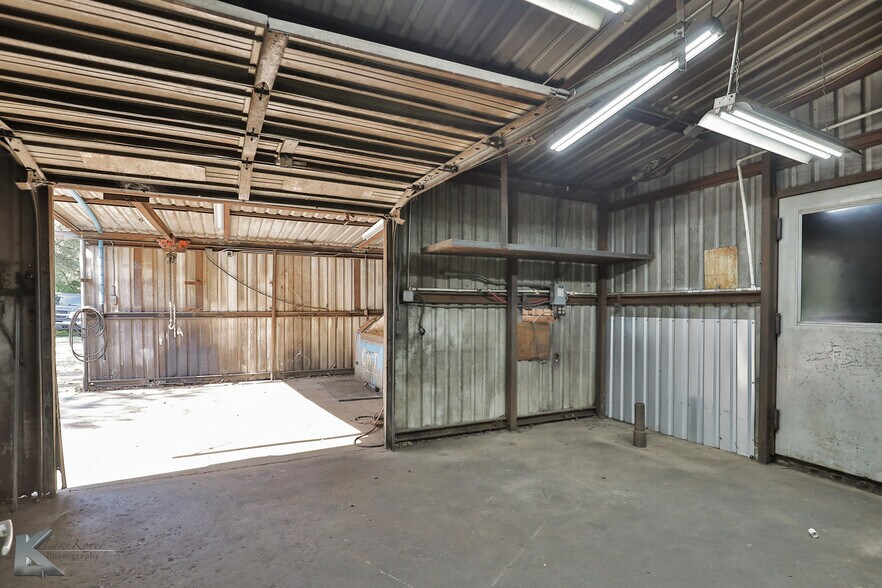 More Photos Of 5550 US-277 S., Abilene Specialty For Sale