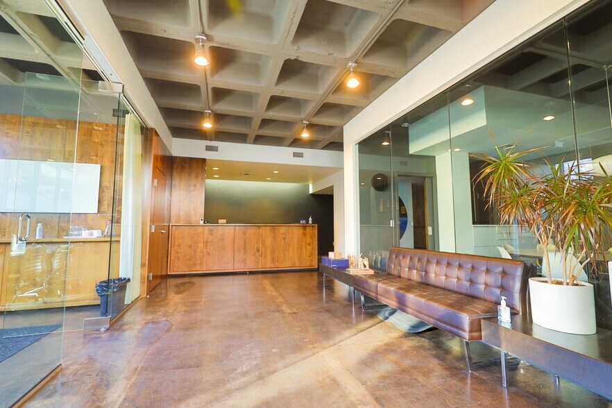 More Photos Of 1700 SE 11th Ave, Portland Office For Lease