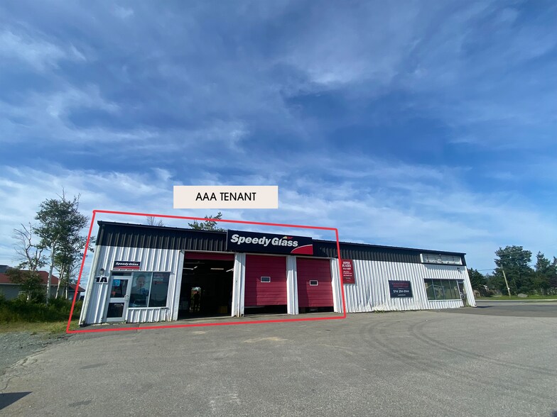 More Photos Of 1 Elizabeth Dr, Gander General Retail For Sale