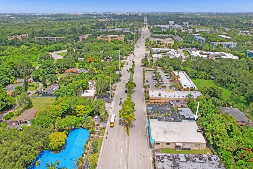 More Photos Of 5870 Stirling Rd, Hollywood Auto Repair For Lease