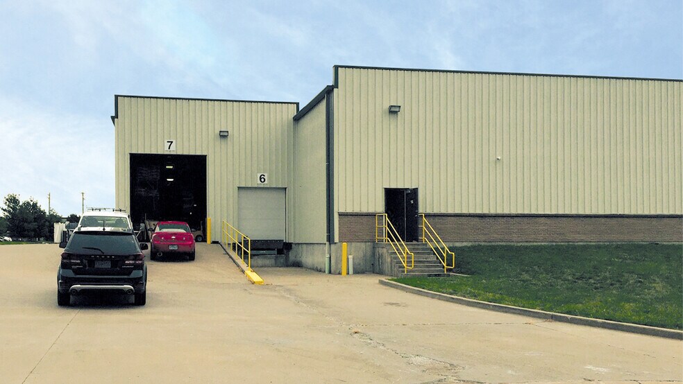 More Photos Of 103 Enterprise Dr, Wentzville Warehouse For Sale