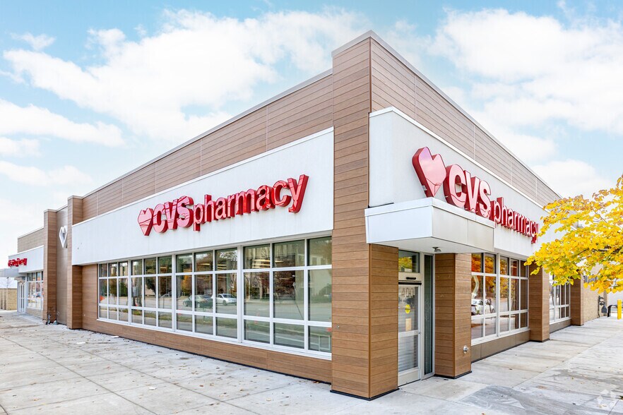 Primary Photo Of 400 E Broadway, Louisville Drugstore For Sale