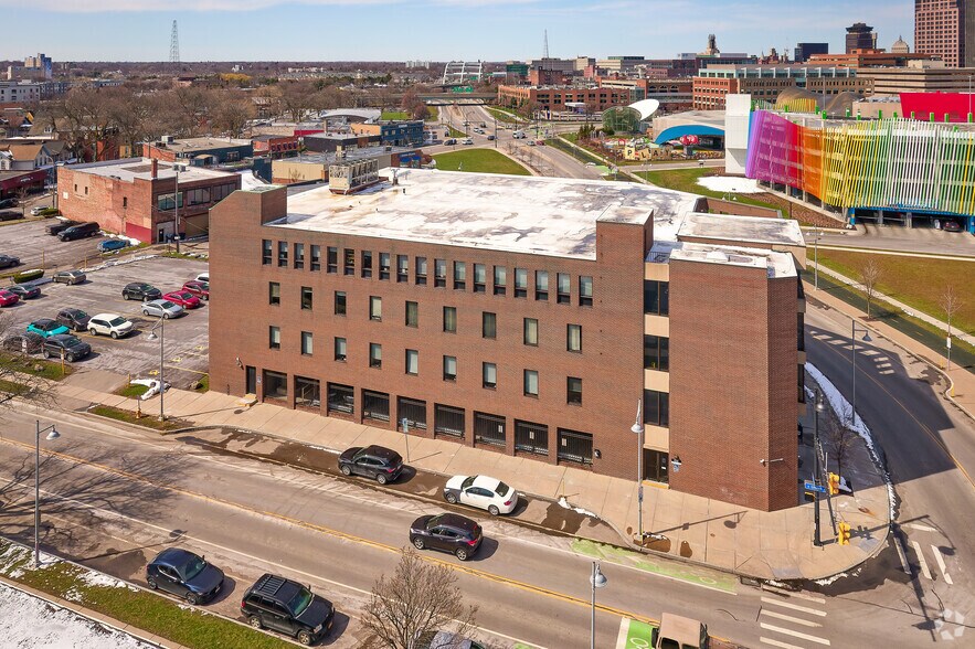 More Photos Of 109 S Union St, Rochester Office For Sale