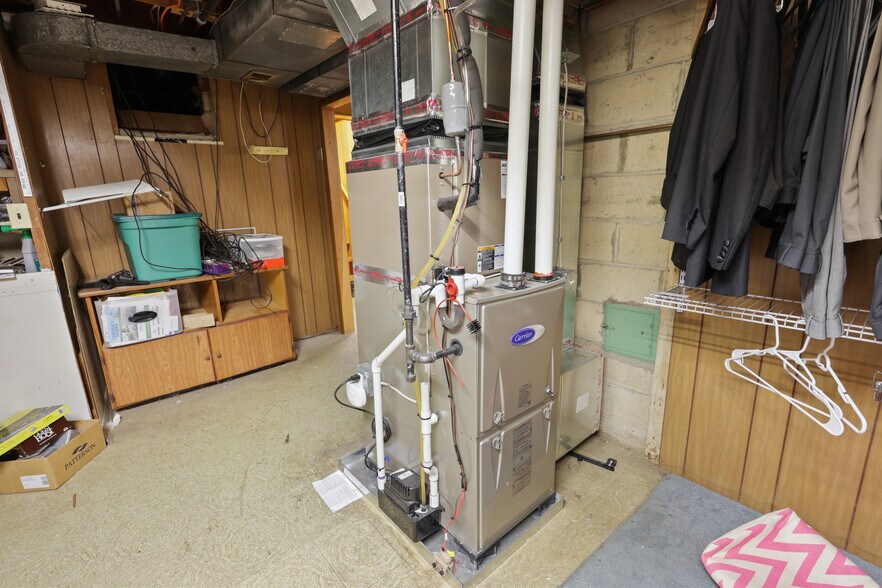 More Photos Of 3904 E Joppa Rd, Nottingham Flex For Sale