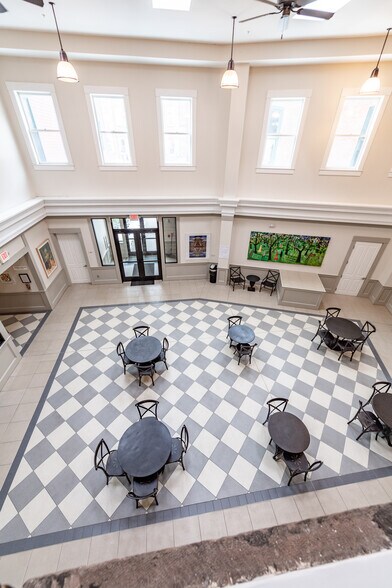 More Photos Of 132 Main St, Brattleboro Apartments For Sale