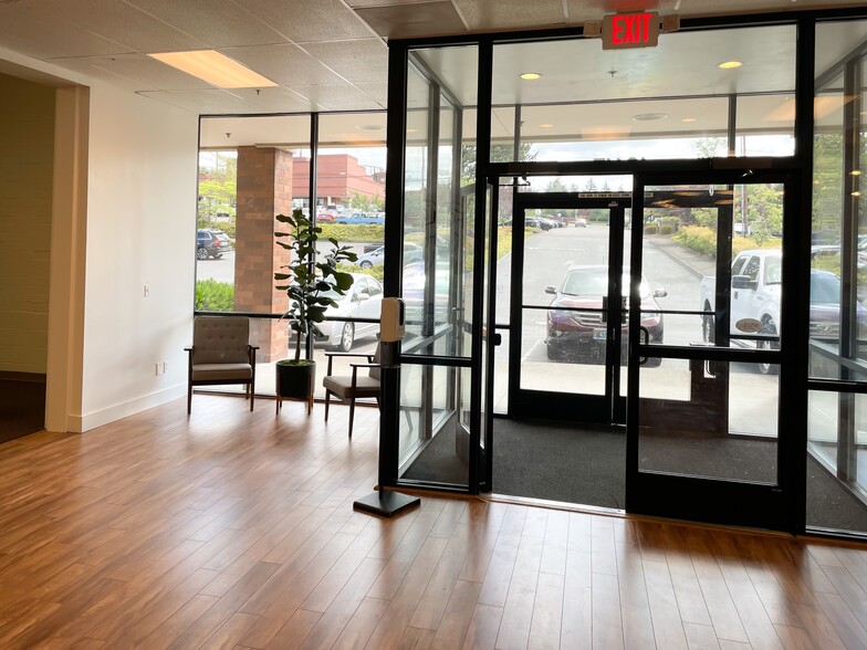 More Photos Of 12115-12117 SE Stevens Rd, Portland Unknown For Lease