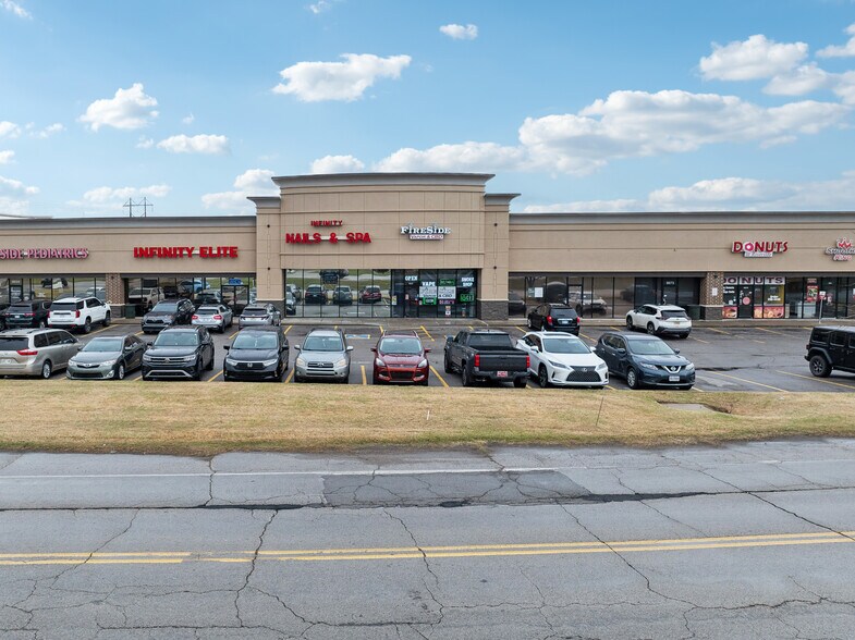 More Photos Of 9595 S Delaware Ave, Tulsa Unknown For Lease