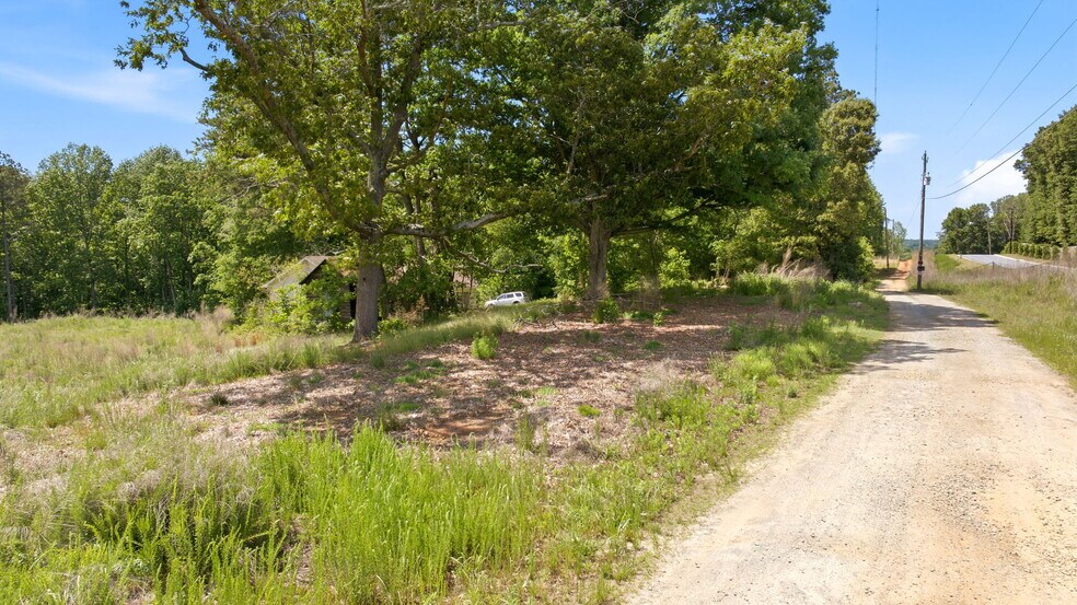 More Photos Of 1661 Friendship Rd, Hoschton Land For Sale