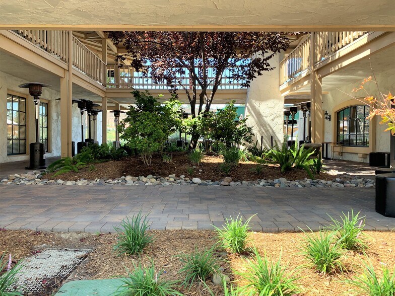 More Photos Of 32107 Lindero Canyon Rd, Westlake Village Unknown For Lease