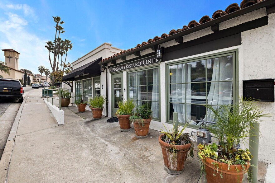 More Photos Of 415 N El Camino Real, San Clemente Office For Sale