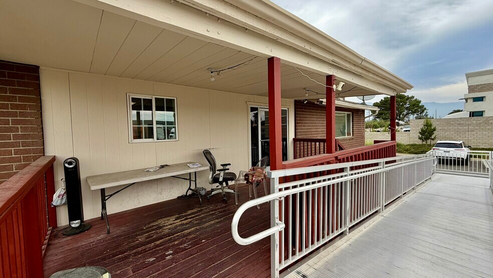 More Photos Of 11101 Calabash Ave, Fontana Truck Terminal For Sale