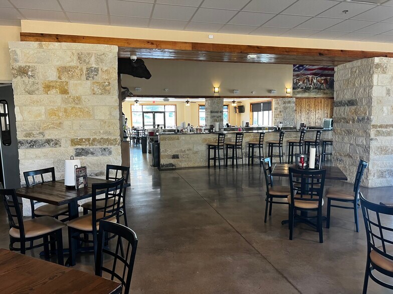 More Photos Of 2132 Sidney Baker St, Kerrville Land For Sale