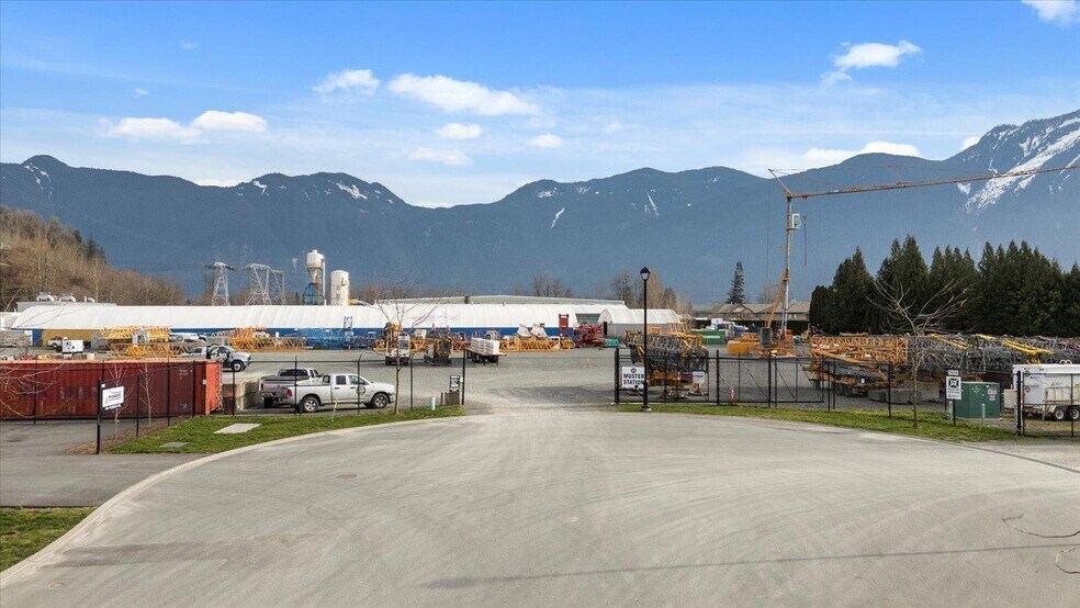 More Photos Of Pioneer Ave, Agassiz Land For Lease