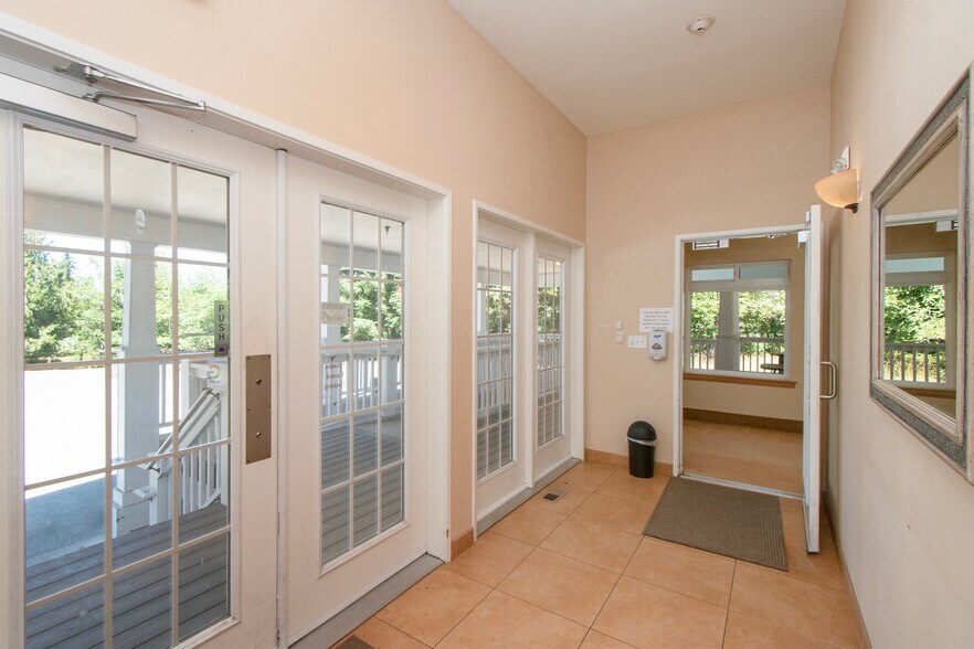 More Photos Of 202 Birdsong Ln, Port Angeles Healthcare For Sale