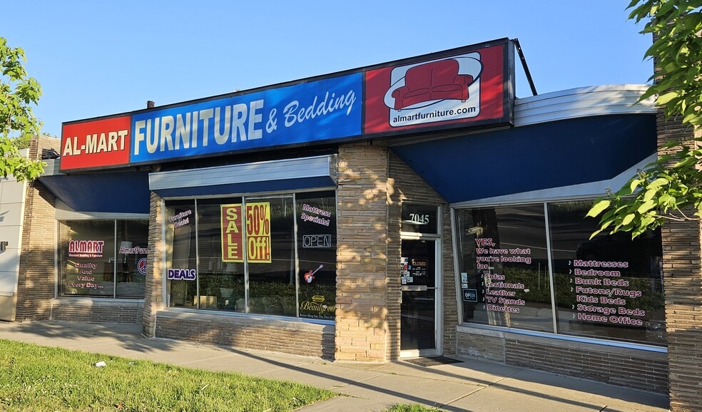 Primary Photo Of 7045 W North Ave, Oak Park Storefront For Sale