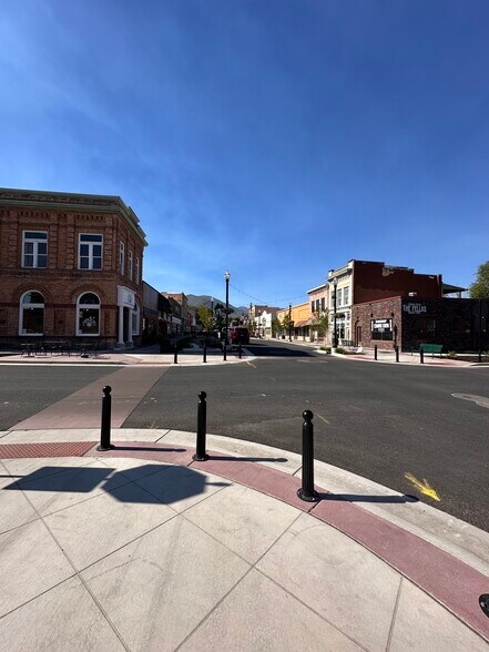 More Photos Of 36 W Utah Ave, Payson Storefront For Sale
