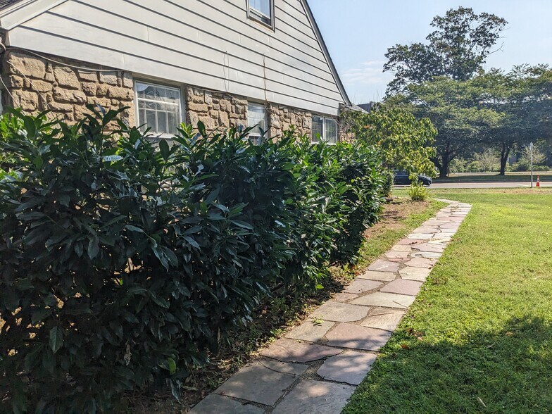 More Photos Of 1000 Old York Rd, Abington Office Residential For Sale