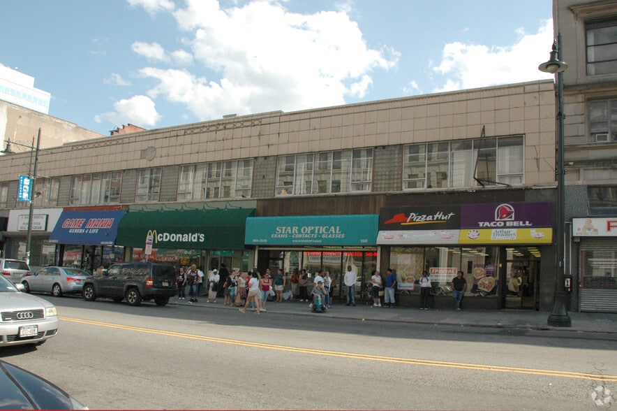 Primary Photo Of 158-168 Market St, Paterson General Retail For Lease