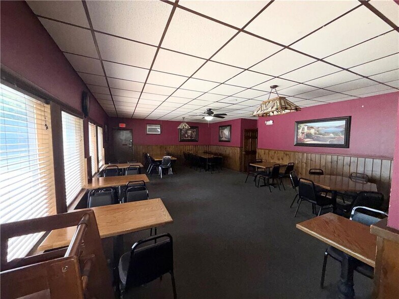More Photos Of 24 Oneida St, Oneonta Restaurant For Sale