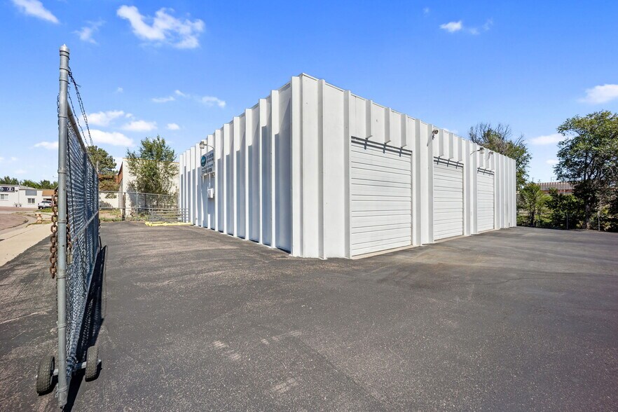 More Photos Of 3580 Chelton Loop N, Colorado Springs Warehouse For Sale