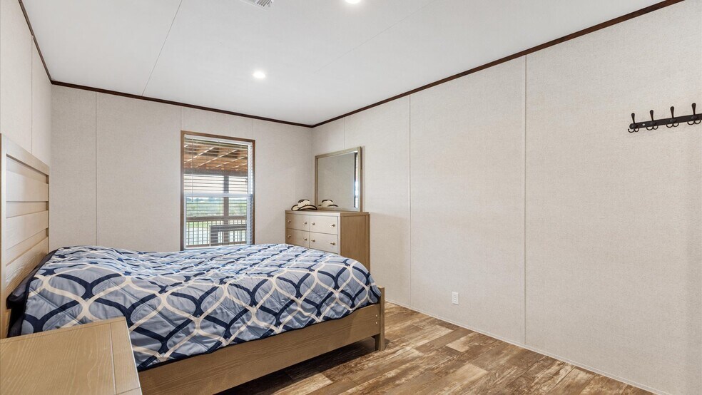 More Photos Of 6286 FM 2146, Jourdanton Land For Sale