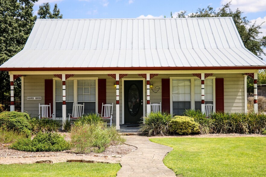 More Photos Of 830, 832, & 870 Gruene Road, New Braunfels Land For Sale