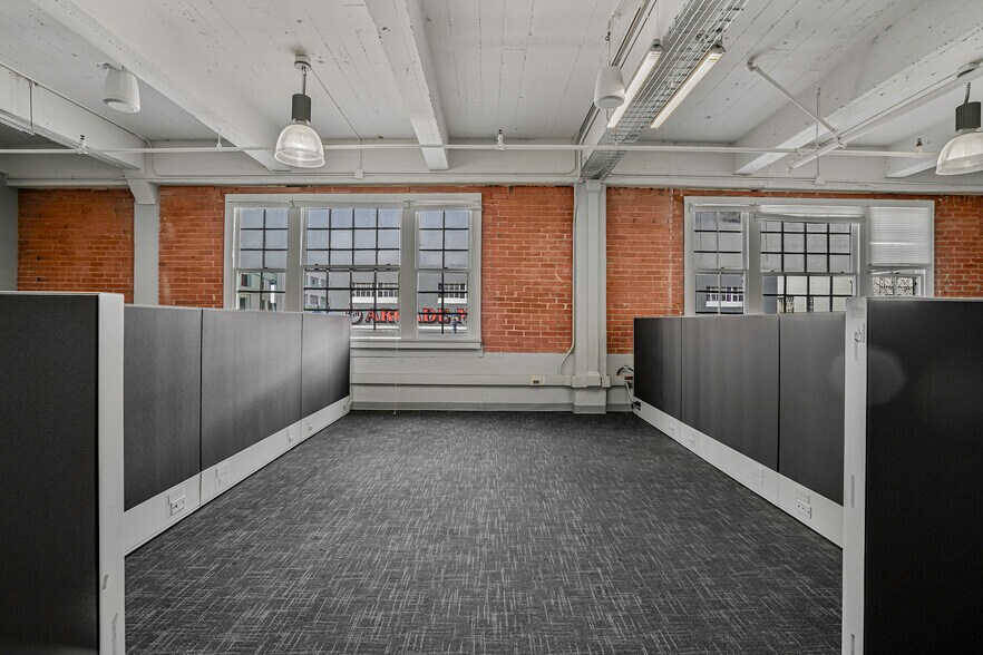 More Photos Of 715 J St, San Diego Loft Creative Space For Lease