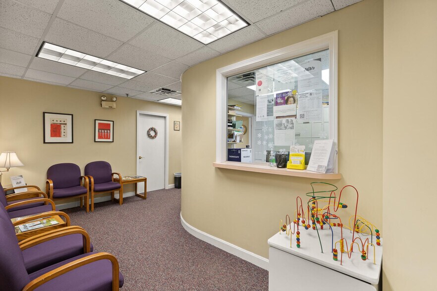 More Photos Of 7 Federal St, Danvers Office For Sale