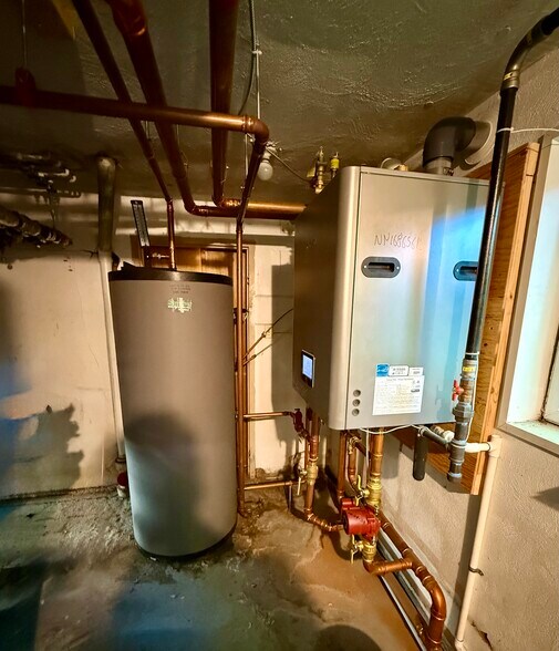 More Photos Of 4822 Hyde Park Blvd, Niagara Falls Apartments For Sale