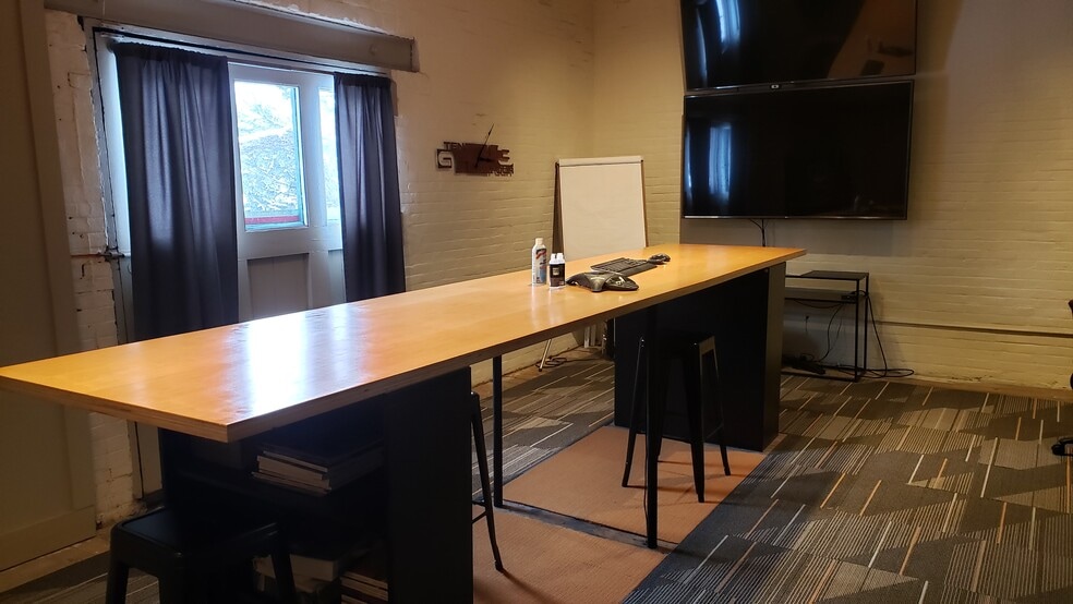 More Photos Of 3723 Pearl Rd, Cleveland Loft Creative Space For Sale