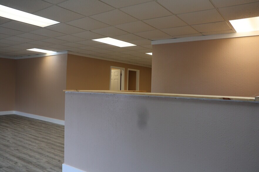 More Photos Of 1192 S Business Route 5, Camdenton Industrial For Sale