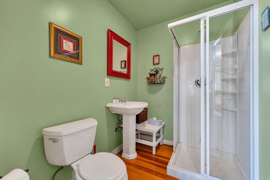 More Photos Of 7667 State Highway 80, Springfield Center Hotel For Sale