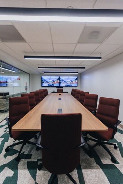 More Photos Of 2040 14th St, Boulder Office For Lease
