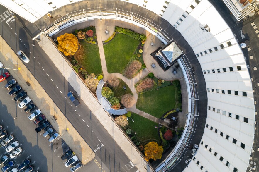 More Photos Of 261 Old York Rd, Jenkintown Medical For Lease